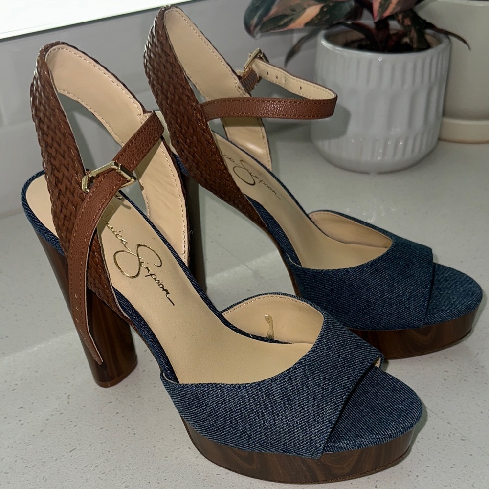 Jessica Simpson Brown and Blue Heels